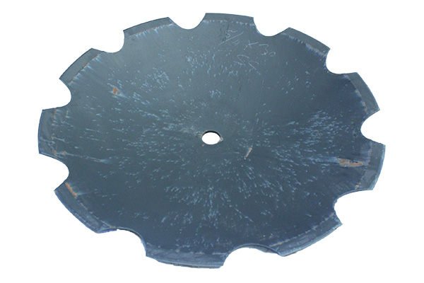 32" x 900mm - Notched Disc Blade -21/8" Rd Axle W/ Rome dimples / 362" Shallow concavity